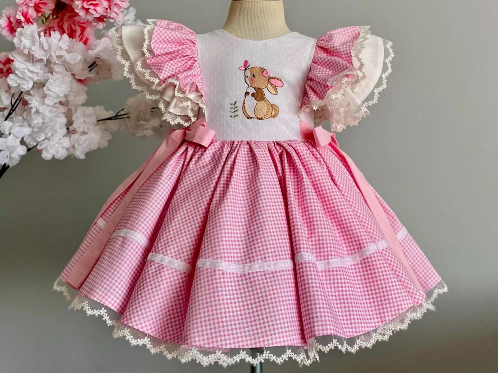 

Summer Girl Rabbit Embroidered Bow Lace Pink Checkered Puffy Dress For Casual Party Birthday Wedding Photography
