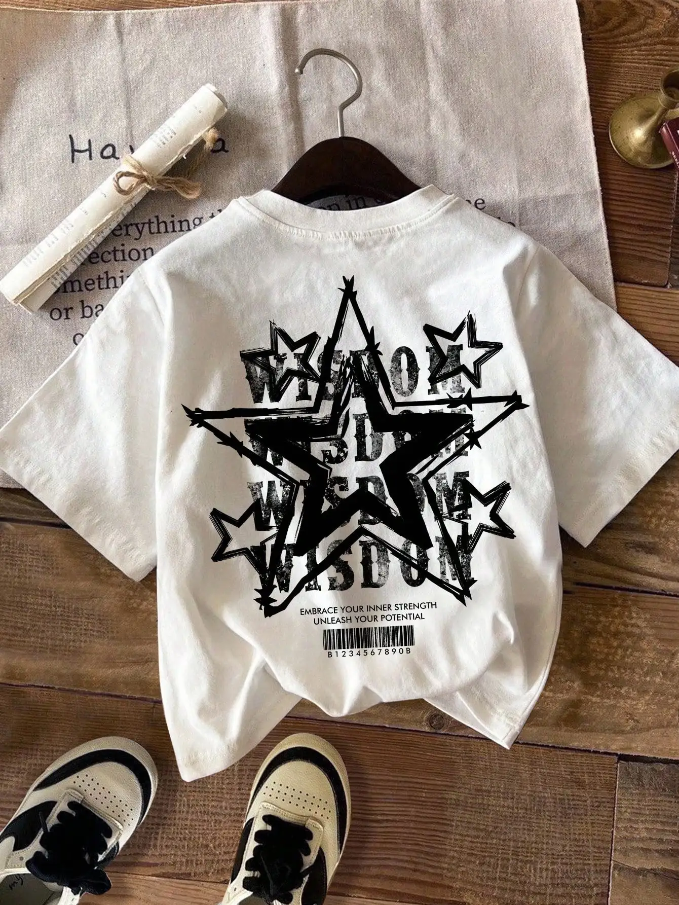 

Белая свободная футболка с графическим принтом в виде звезд для подростков, повседневная летняя одежда