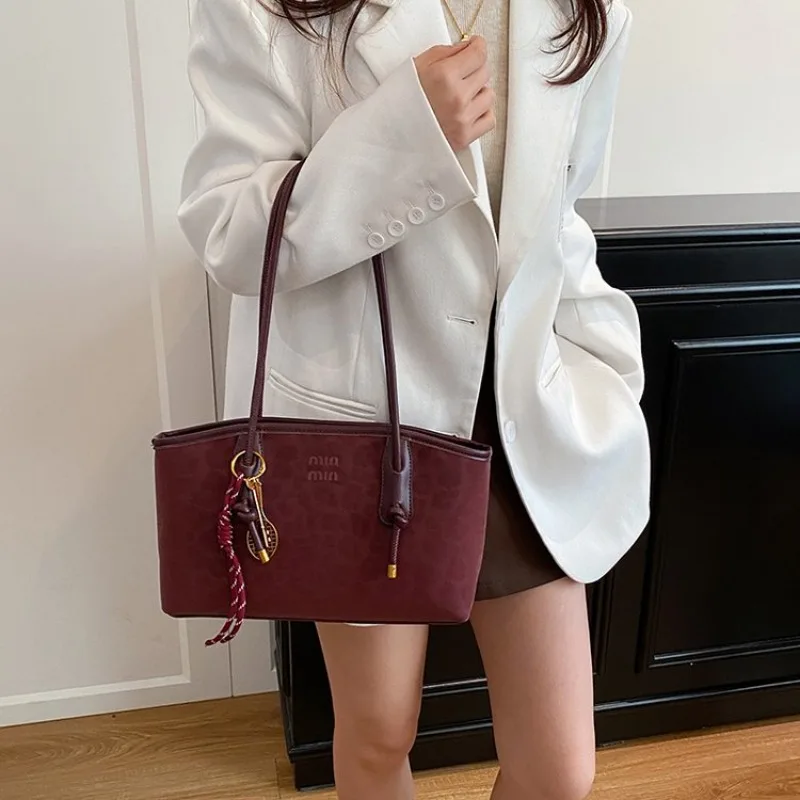 

Fashion Icon Leather Messenger Bag Elegant Paris Vintage Classic Design Casual Simple Tote Bag Trendy Street Style Ladies Daily