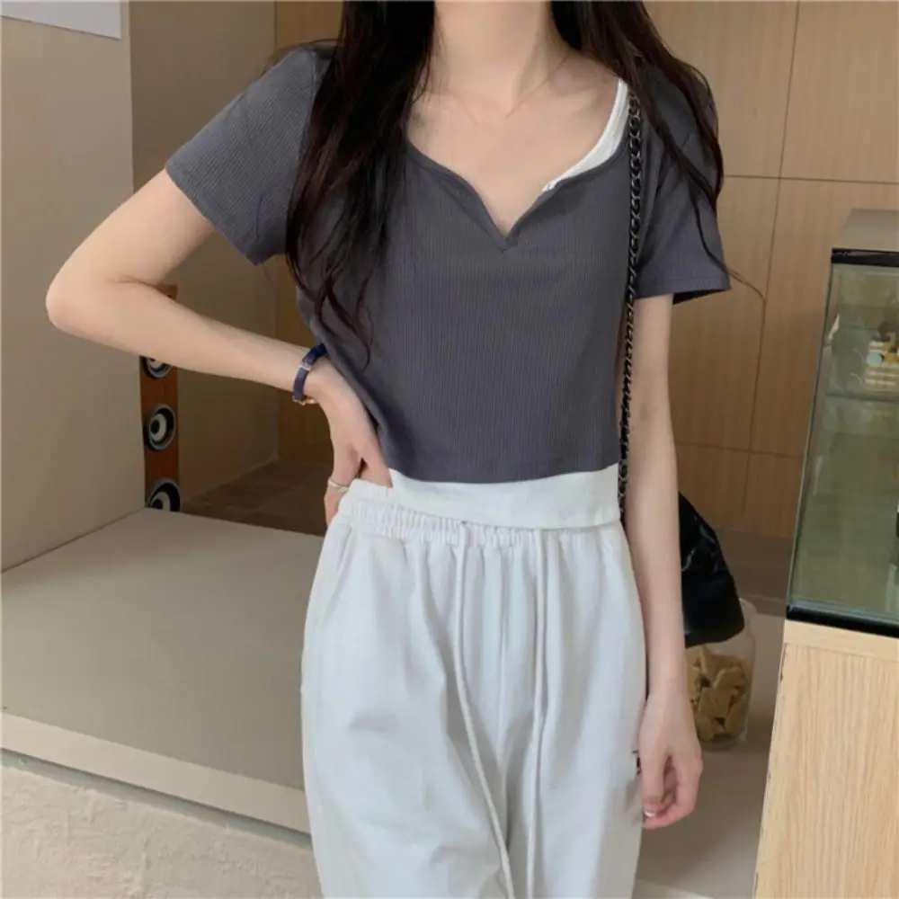 

Korean Style Y2K Fake Two Pieces Top V-neck Bottoming Shirt Slim Crop Top Women Chic Spicy Girl Short Sleeve T-shirts Streetwear
