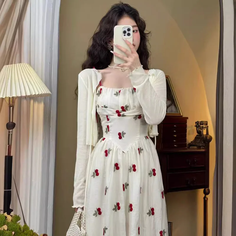 

Beach Vacation Gentle Style Sweet Fairy Strap Dress for Women Summer Waist-Cinching French Cherry Print Mid-Length Dress