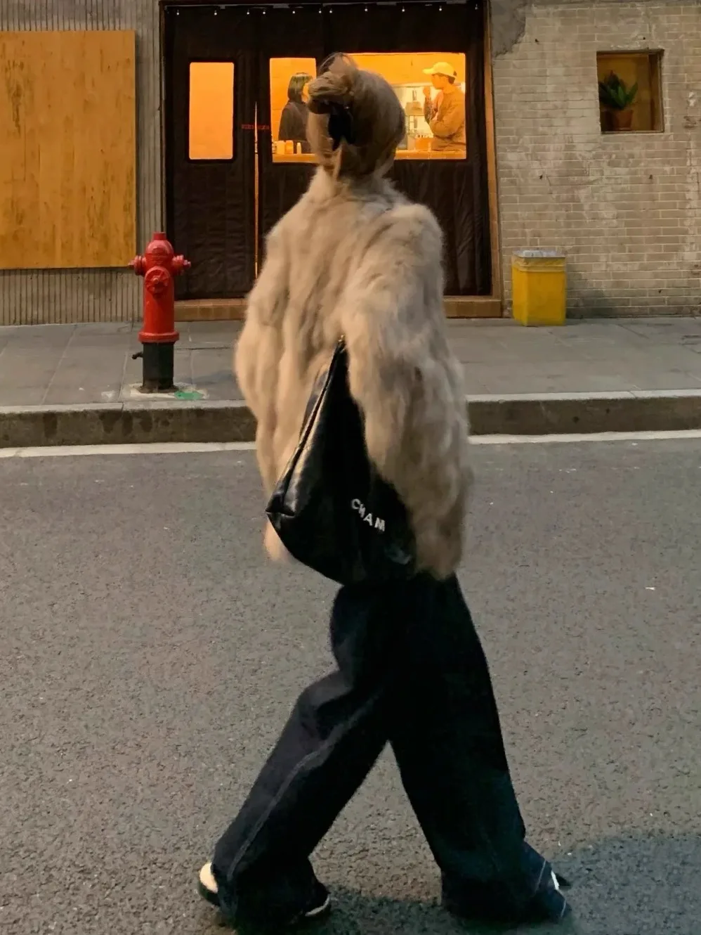 친환경 럭셔리 젊은 중년 여성용 롱 퍼 코트 루즈핏 겨울 자켓