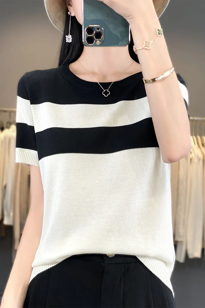 Summer New Women's Wear Qu Zhu Ice Silk Fabric Short sleeved Women's Knitwear Round Neck Thin Wide Stripe Color Block T-shirt