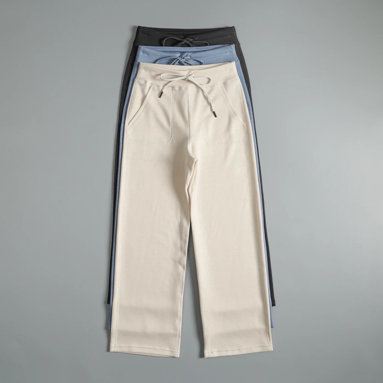 กางเกงกีฬาทรงตรงสำหรับผู้หญิงในฤดูใบไม้ร่วงและฤดูหนาว กางเกงออกกำลังกายทรงหลวมสบายๆ เอวสูง กระชับสัดส่วน เหมาะสำหรับโยคะและวิ่ง