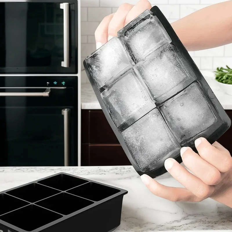 1pc Large Silicone Cube of Ice Tray with 4, 6, Or 8 Grids, Suitable for Making Ice for Whiskey, Cocktails, Or Coffee