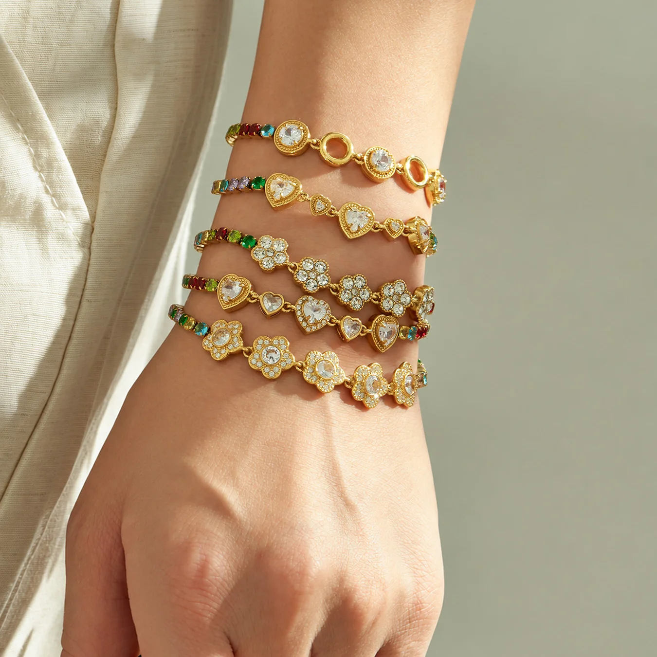 Voller Farbiger CZ-Armreif Tennis-Armbänder Zirkon-Blumen-Armband 18k Vergoldete Edelstahl-Kettenarmbänder für Damen – Detail 5