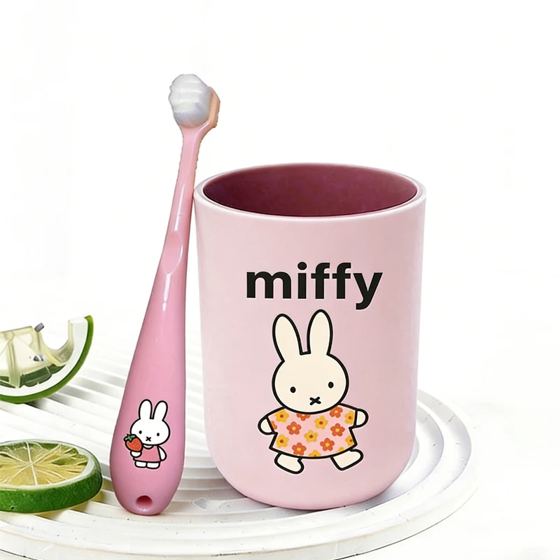 Niedliches Miffys Hasen Wasserbecher-Zahnbürsten-Set (2-teilig) – Cartoon-Hasen-Mundspülbecher für Jungen und Mädchen, Badezimmer-Zahnbürstenhalter