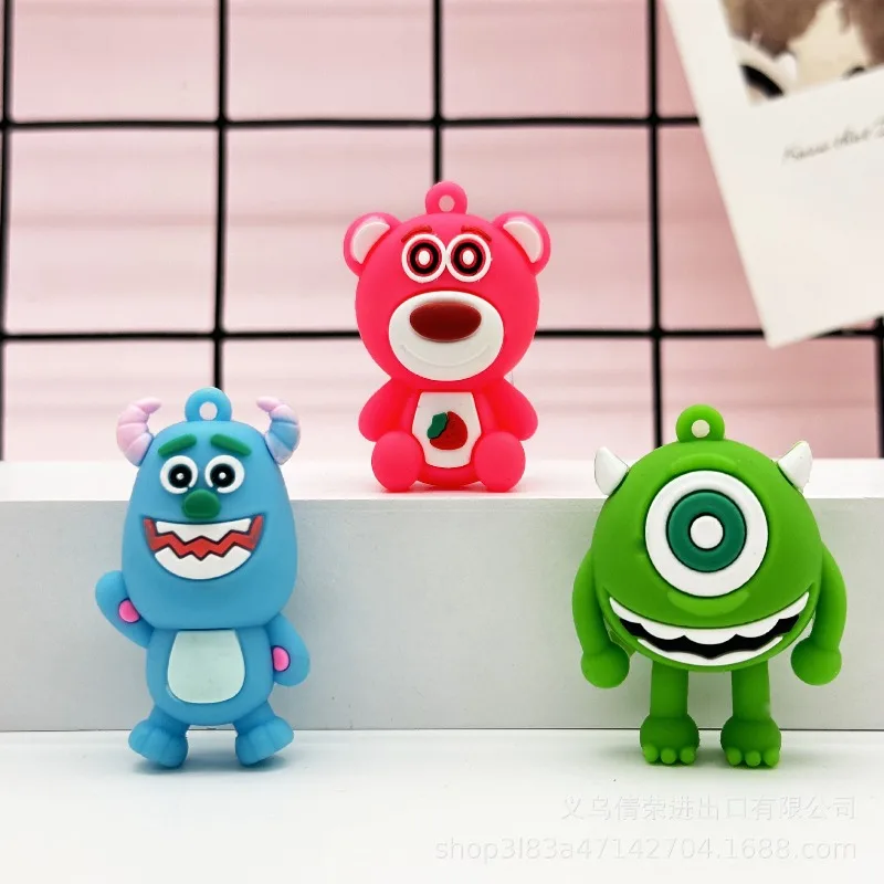 Cartoon Toy Story Portachiavi Ciondolo Gomma morbida Orso fragola Occhi grandi Ragazzo Scatola cieca Ornamento