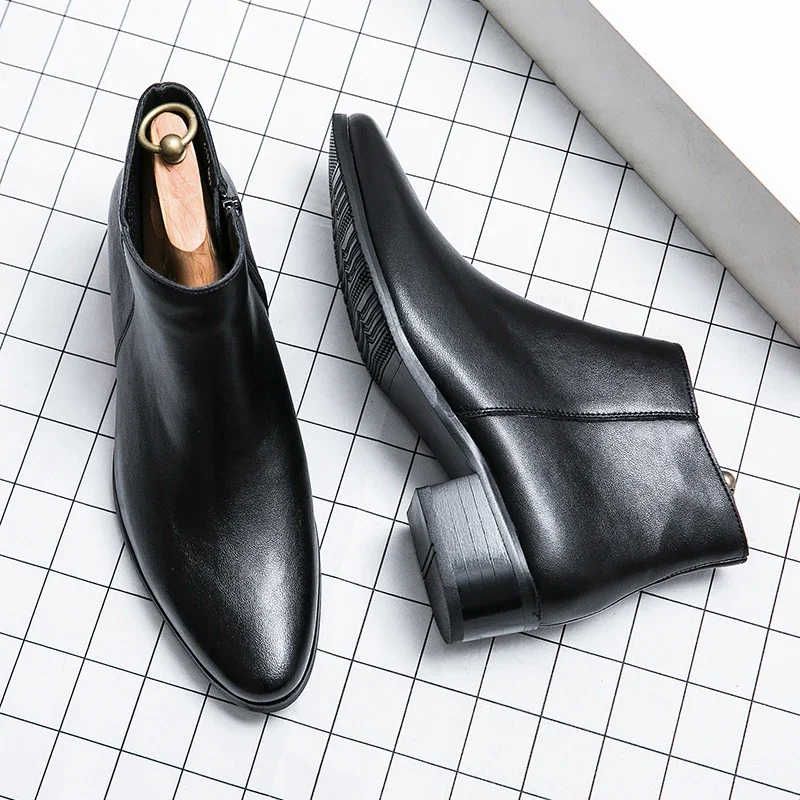 Klassische schwarze Leder-Stiefeletten für Herren und Damen im britischen Stil, Chelsea-Stiefel mit spitzer Zehenpartie, bequeme High-Top-Schuhe – Detail 7