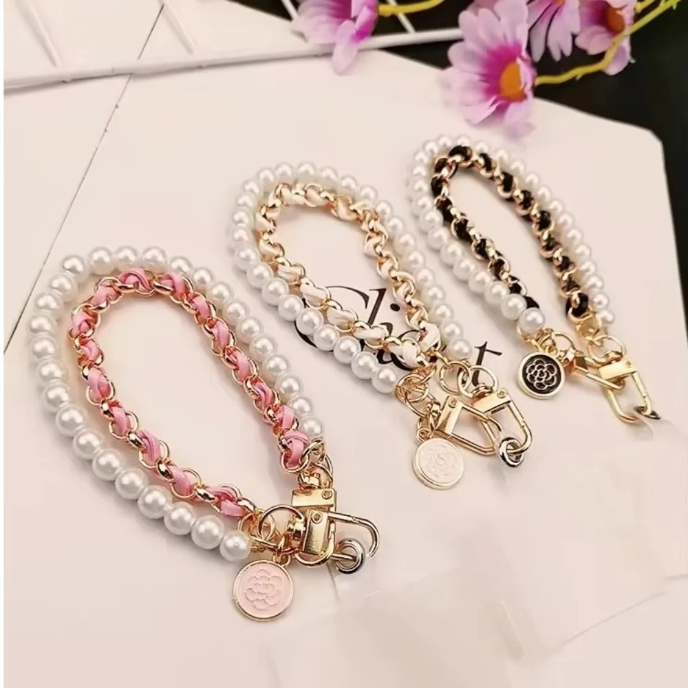 

New 26cm Phone Lanyard Leather Pearl Camellia Cell Phone Strap Rope Pendant Metal Key Chain Mobile Phone Charm Bracelet Chain