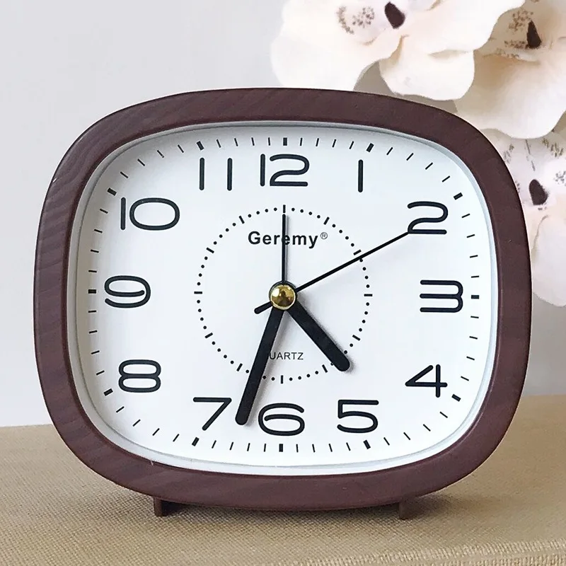 New Simple Retro Faux Wood Alarm Clock Square Clock Elderly Alarm Watch Children Student Big Word Antair Nightstand Whol