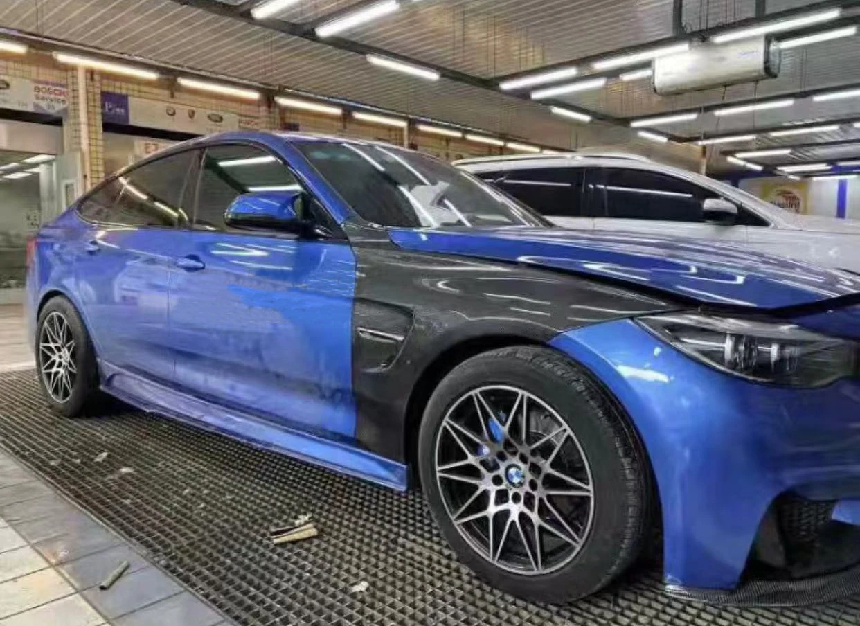 ＢＭＷ　Ｆ３０　フロントバンパー　青　Ｇ２１Y