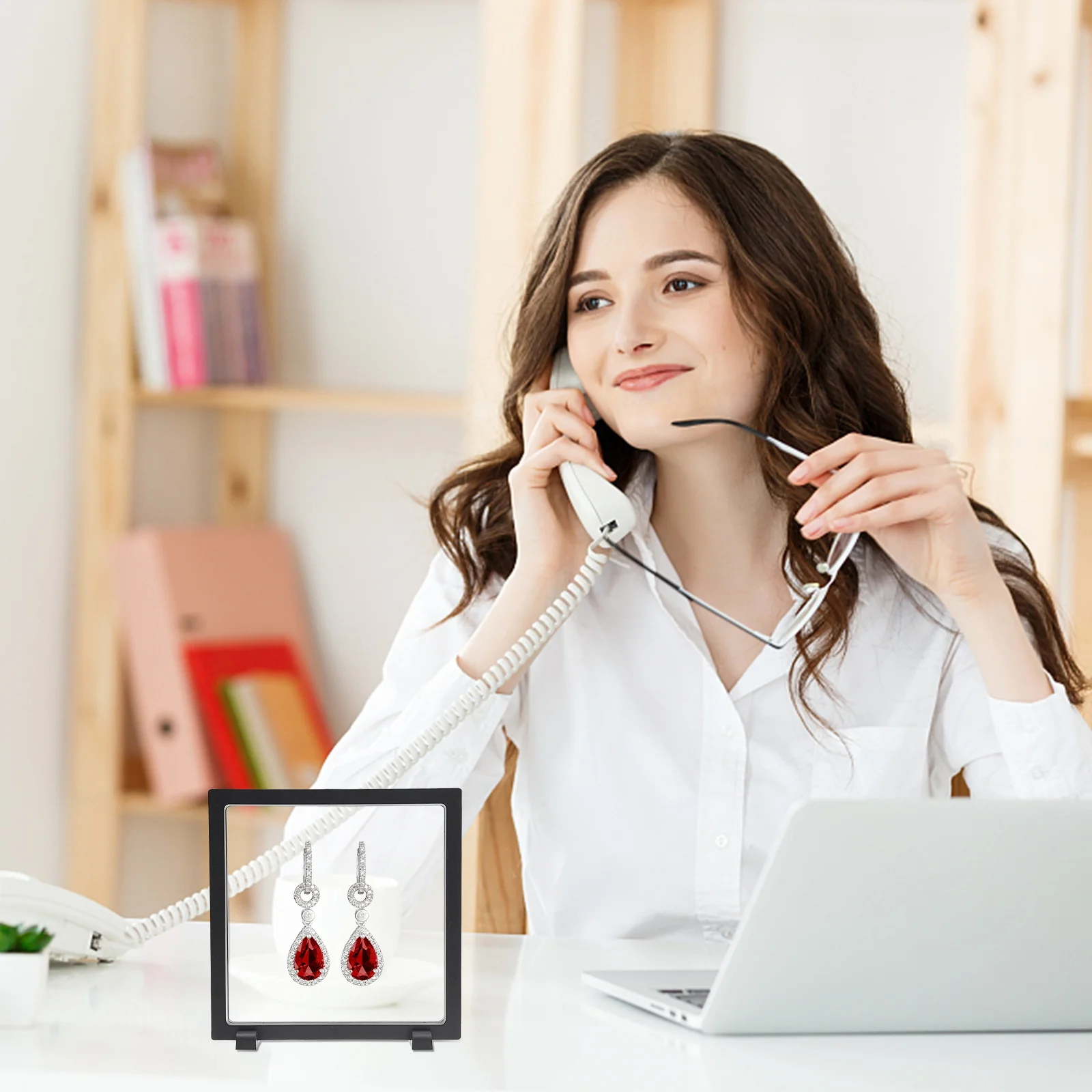 

50pcs Box Display Stand Base Plastic Jewelry Case Bases Necklace Holder Rack For Bracelet Ring Organizer Display Stand