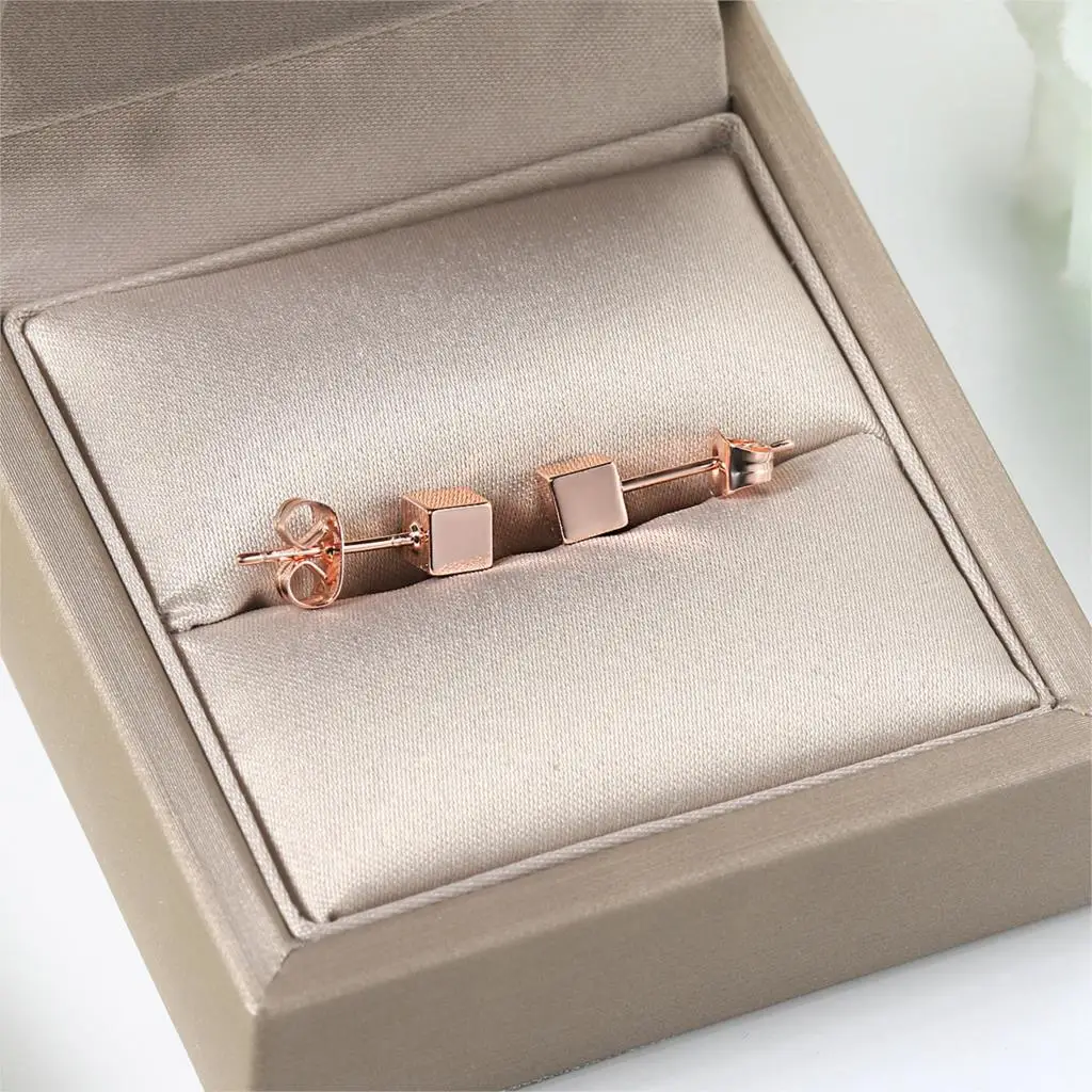 Simple Cute Cube Shaped Geometric Stud Earrings For Women Rose Gold Color For Female Daily Party Gift Fashion Jewelry E536