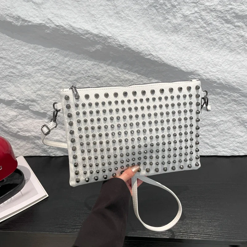 رائعة برشام تصميم بولي PU بلون سستة حقائب كتف حقائب نسائية عالية السعة للبيع 2025 حقائب كروسبودي عالية الجودة