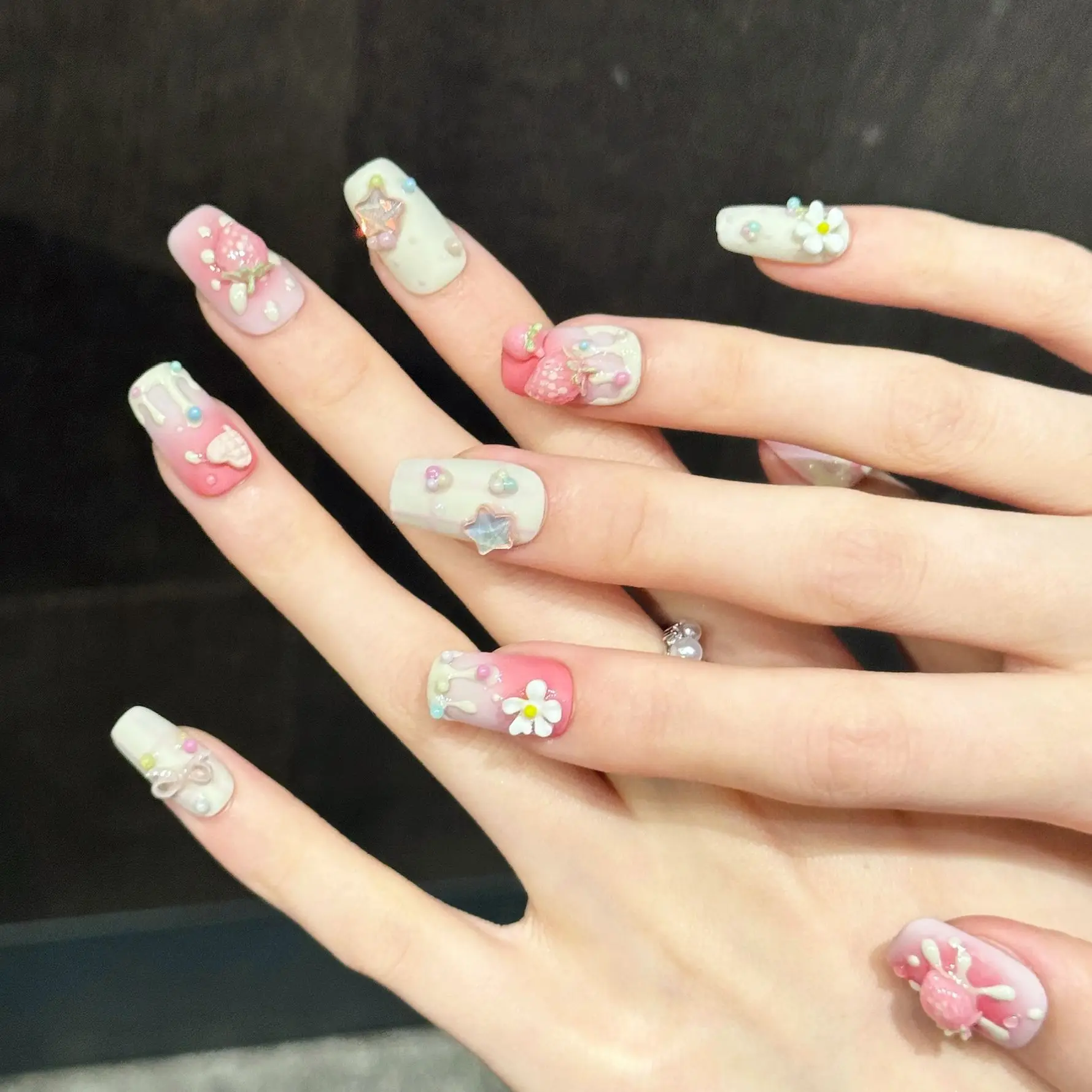 

10Pcs Mid-length 3D Strawberry Square Handmade Press on Nails Flower Star Polka Dot Fake Nail Wearable Pink Gradient False Nails
