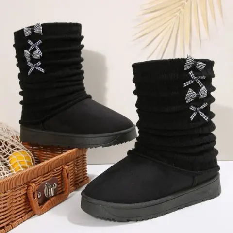 Nuevo estilo de moda, botas para caminar cálidas antideslizantes de suela gruesa con lazo de gamuza, botas de nieve informales cómodas y sexis con cabeza redonda para invierno para mujer