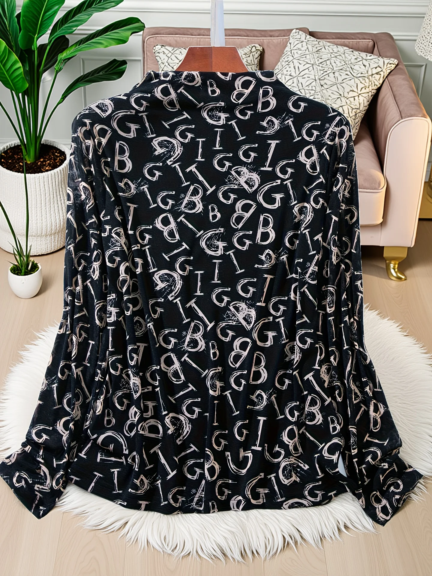 

Модные женские топы - Вечерние благородные топы - Универсальные футболки для снижения возраста и похудения - Основные топы на весну и осень