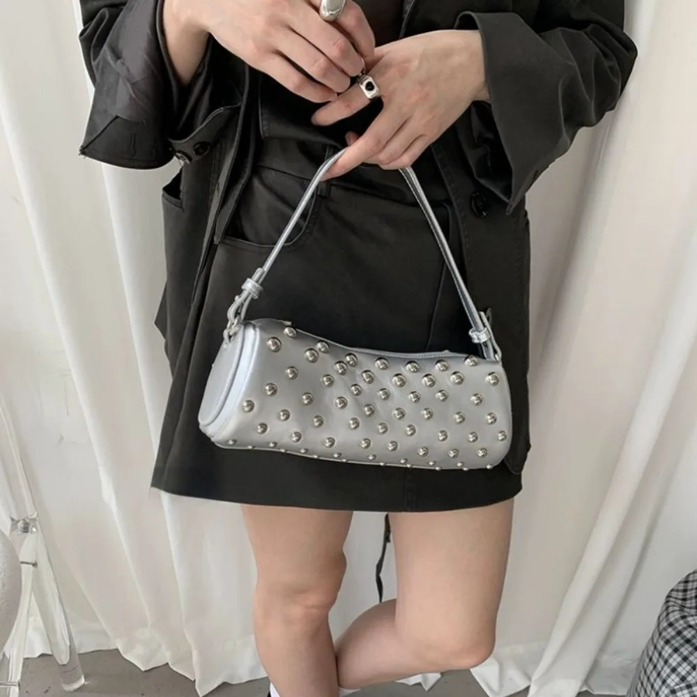 Exquisite Women Senior Daily All-match Shoulder Bags Female Minority Casual Moda Commuter Underarm Rivet Fresh Single-Shoulder