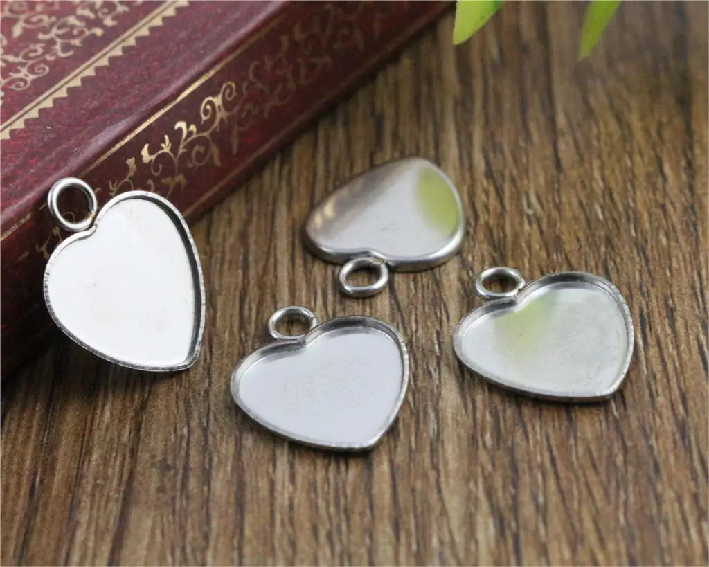 20pcs 12mm Heart Inner Size Stainless Steel Material Simple Style Cabochon Base Cameo Setting Charms Pendant Tray (T7-41)