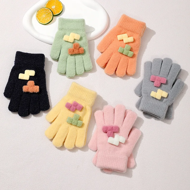 New Winter Best-selling Knitted Cute and Fashionable Thick Cold Resistant Five Finger Gloves for Men and Women Outdoor Warmth