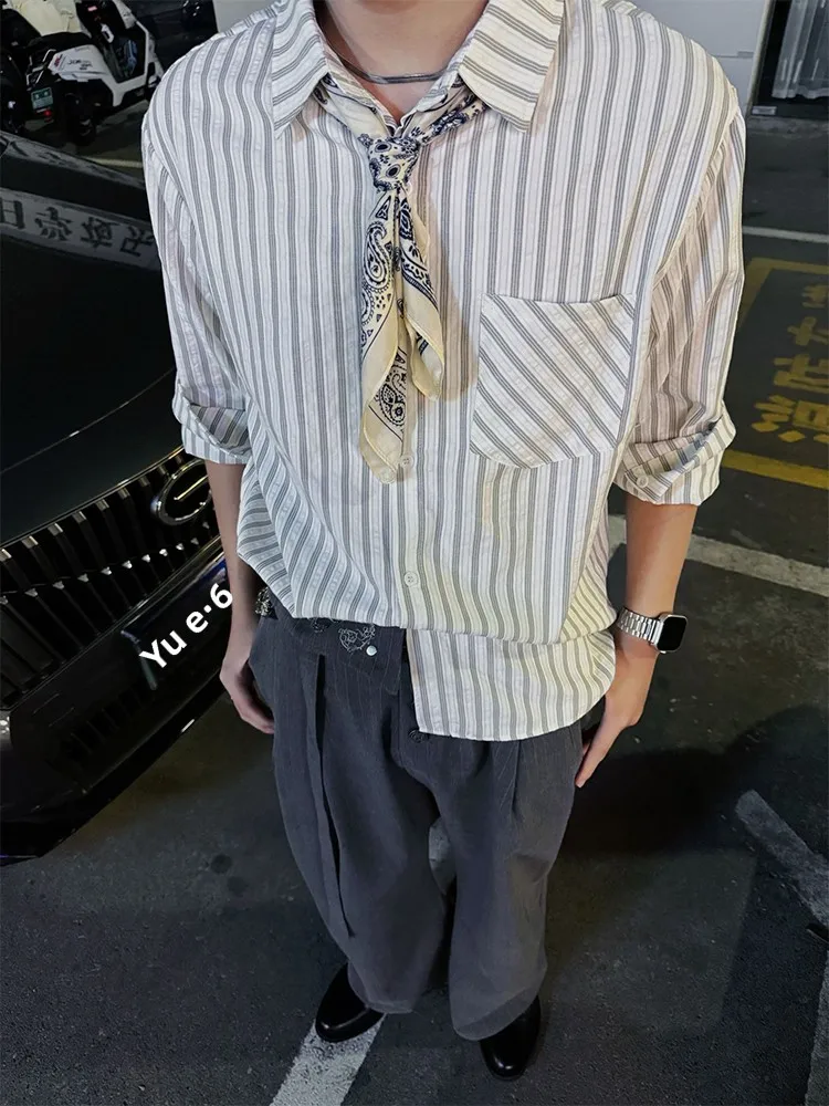 

White Cleanfit Bubble irt Stripe Design Men's Casual Faion Spring Upper Apparel Haome Nas Sle Full Print Buttoned