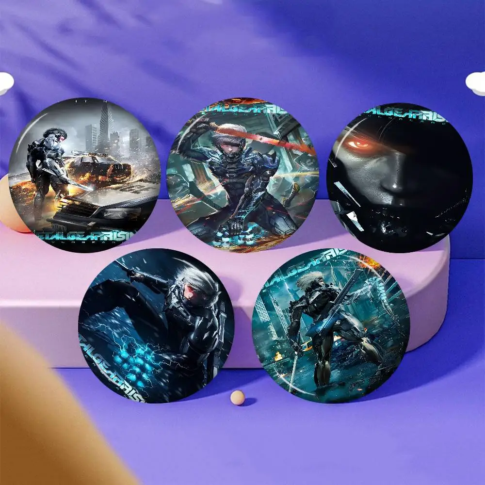 المعادن والعتاد ارتفاع الانتقام خمر 58 مللي متر اليدوية بروش الكرتون تأثيري شارة على ظهره مجوهرات اكسسوارات هدايا