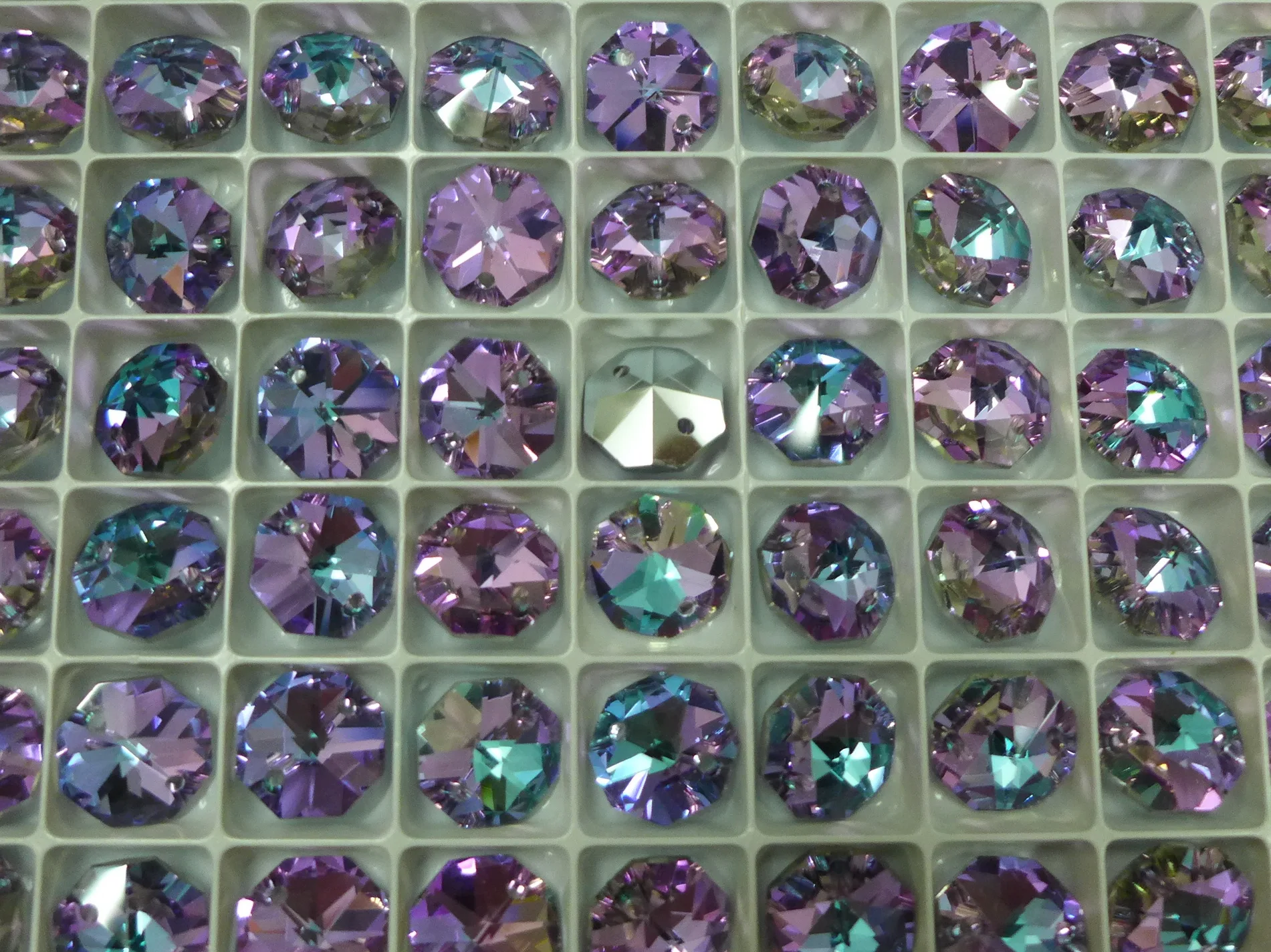AAA Top Quality 14mm 8116 Octagon Beads with two hole 100pcs Necklaces Bracelets Rings