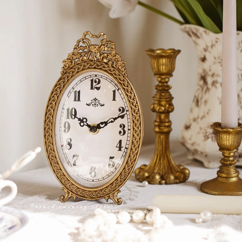 Luxury Table Clock Mini Retro Decorative Desk Clocks Living Room Bedroom Silent Clocks Artistic Design Desktop Clocks Elegant