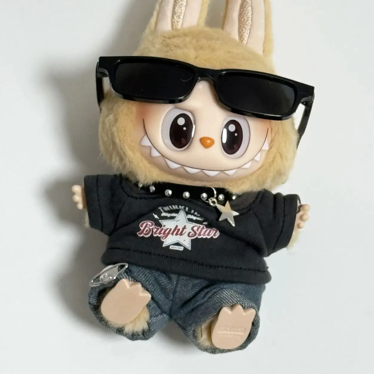 

Clothes for 17cm Labubu Hip-Hop Streetwear 1-3 Gen Fit American Trendy Doll Outfits Stylish Clothes for Fashion Plush Toys