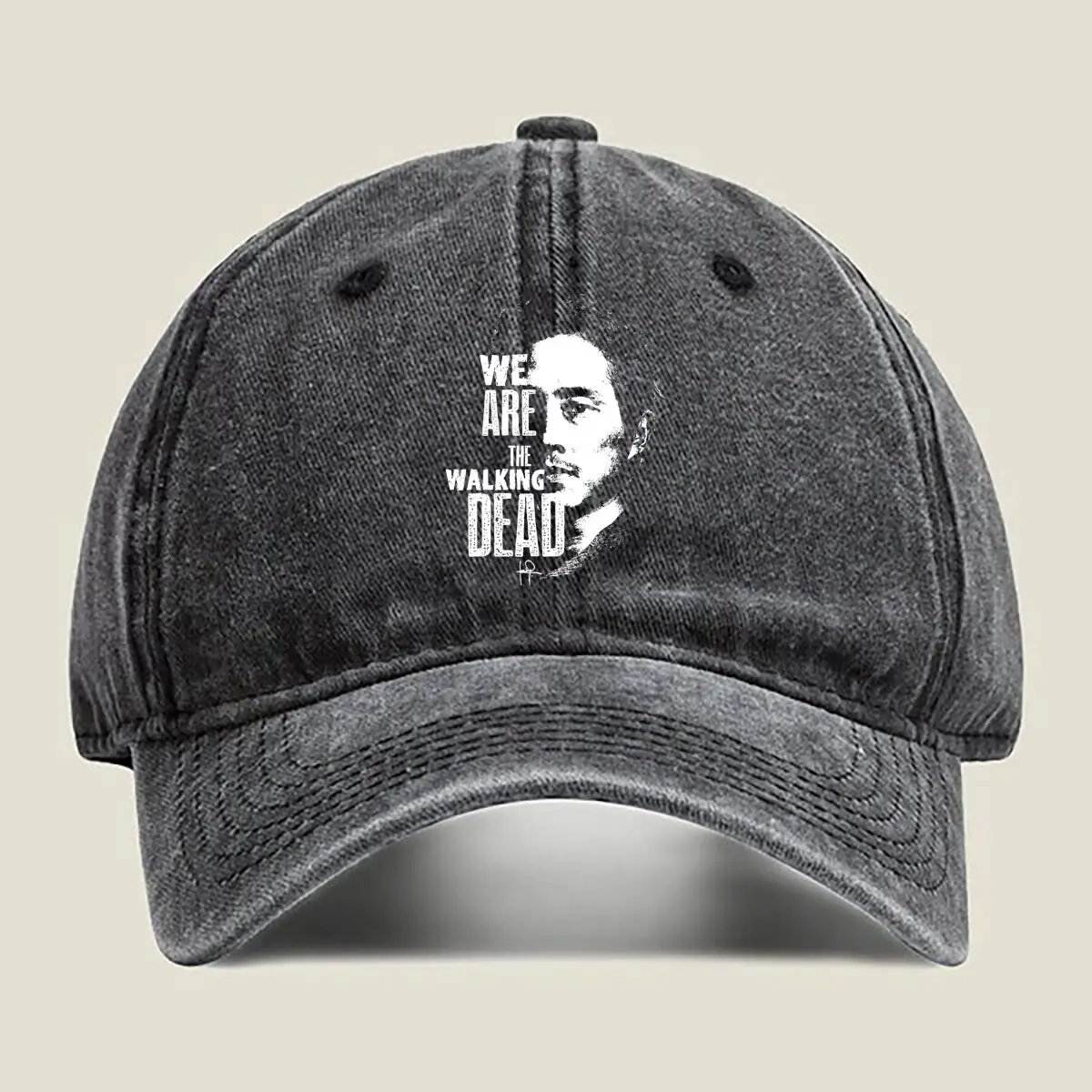 

Dead Quote — вымытая бейсболка с ярким текстовым дизайном