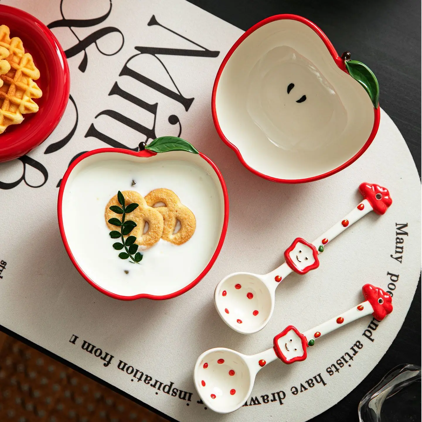 5-inch Cartoon Apple Shaped Fruit Salad Ceramic Bowl Household Rice Bowl Restaurant Home Tableware Soup Bowls