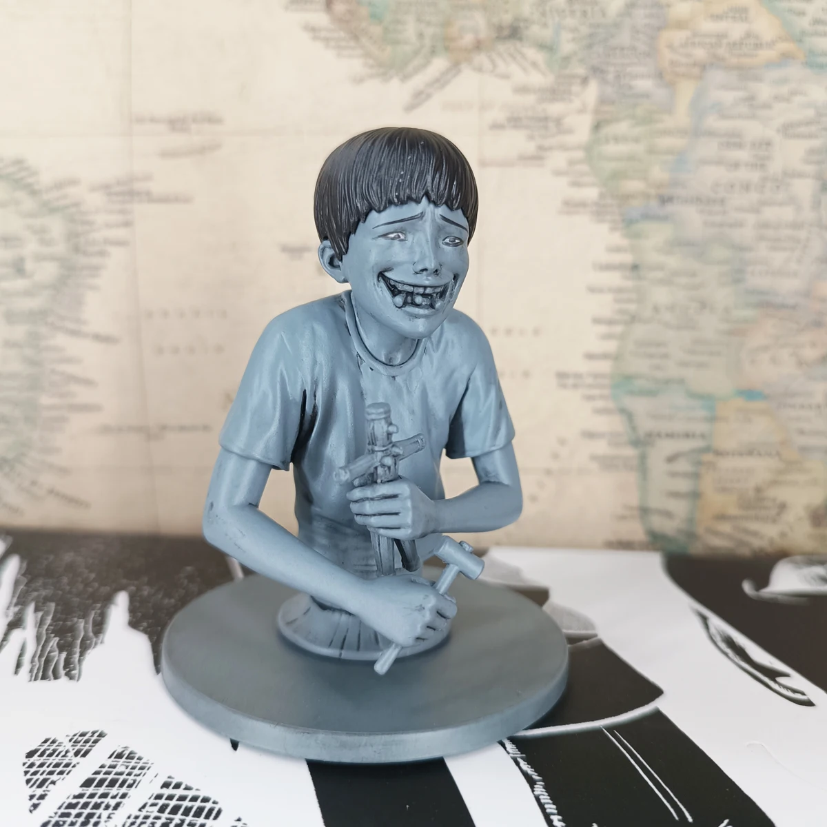 Bande dessinée d'horreur Junji Ito Kawakami Tomie Slug fille épouvantail poche malédiction Figure modèle Collection boîte aveugle