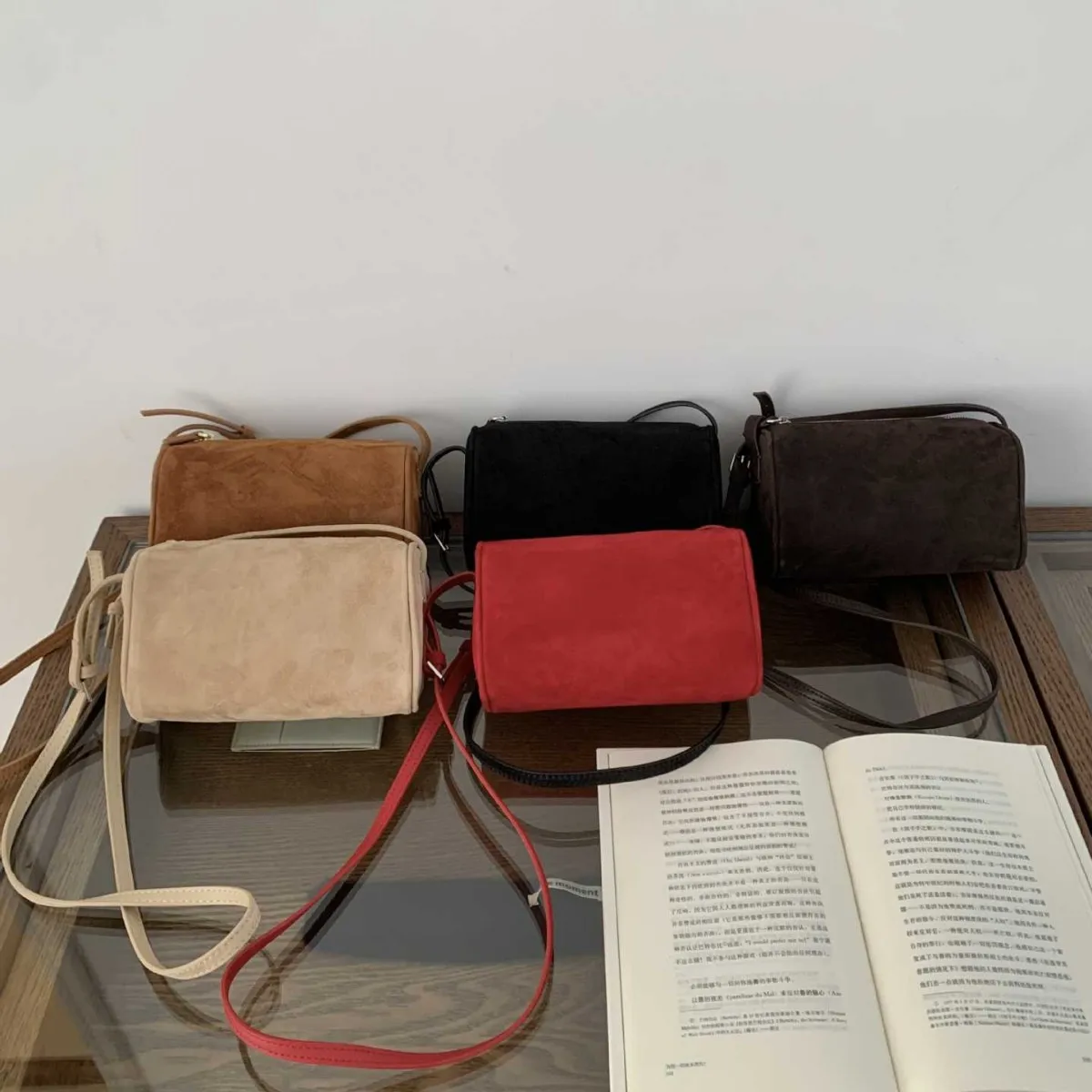 

Design Handbag Suede Underarm Bag Pen Bag Crossborder High Quali Briti Sle Menger Bag for ex