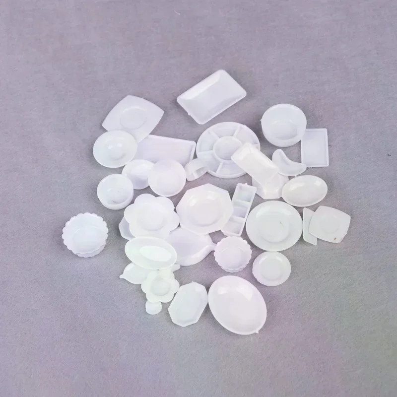 33pcs Mini Dollhouse Miniature Kitchen Utensils Dish Plate Tableware Toys For Doll Pretend Play And Kitchen Decor Props