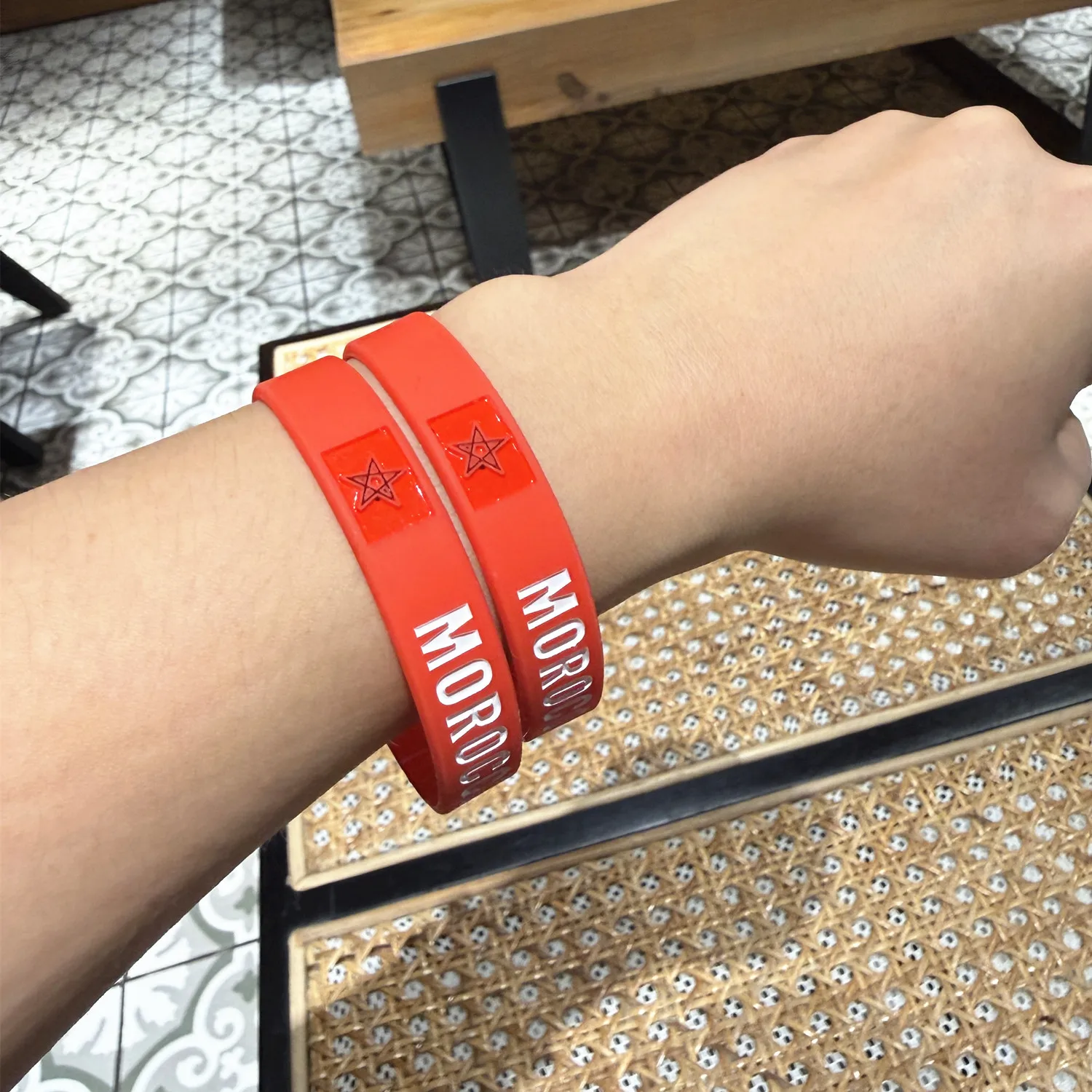 100pcs Morocco Silicone Bracelets National Flag Debossed Wristband Stretch Rubber Fashionable Wristwear Sport Game Partty gift