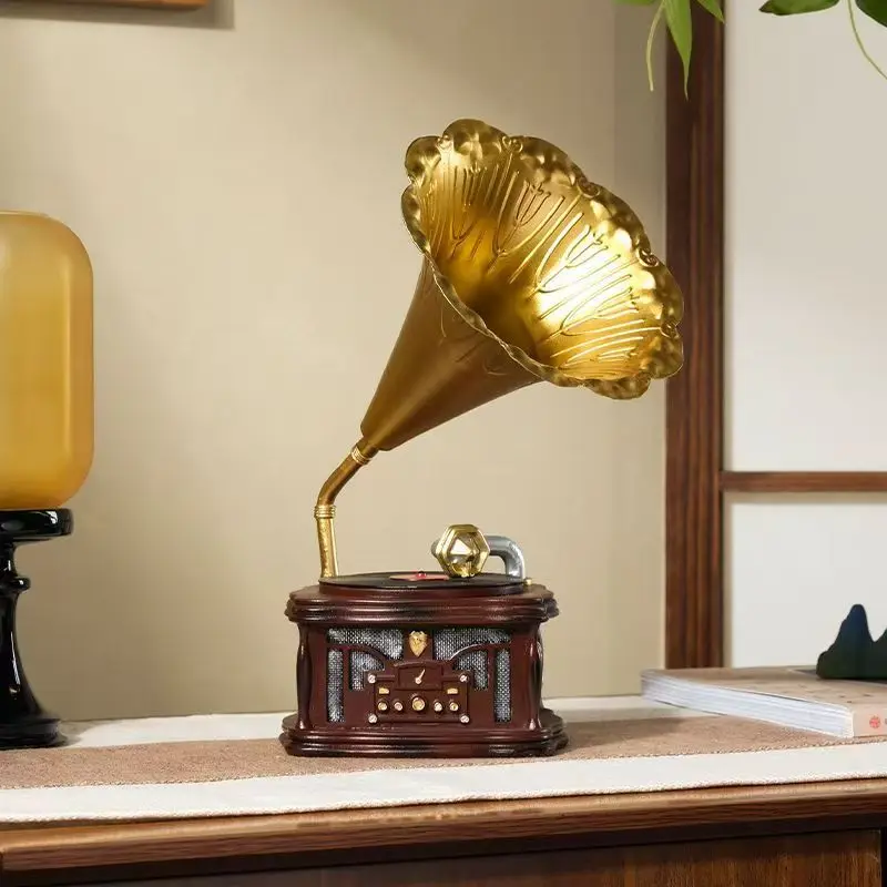 Modern High-End Vintage Gramophone TV Cabinet Study Bookshelf Desktop Home Ornament