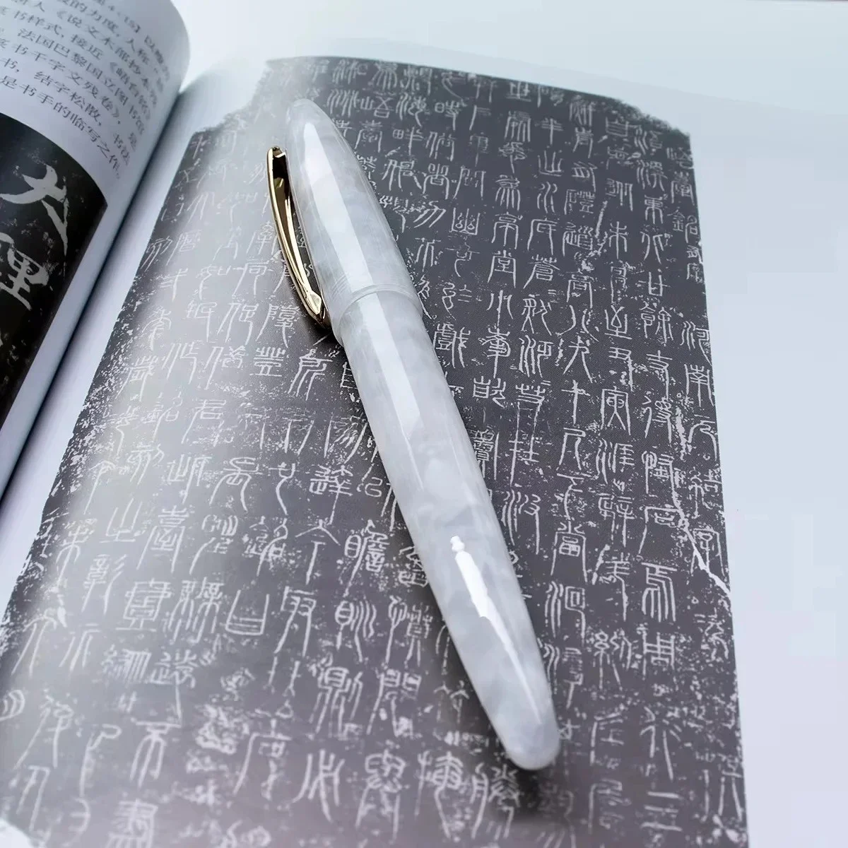 

A108 Acrylic Torpedo Fountain Pen Gold Nib Practice Calligraphy Art Nib Acrylic Resin Writing Business Office Supplies Gift