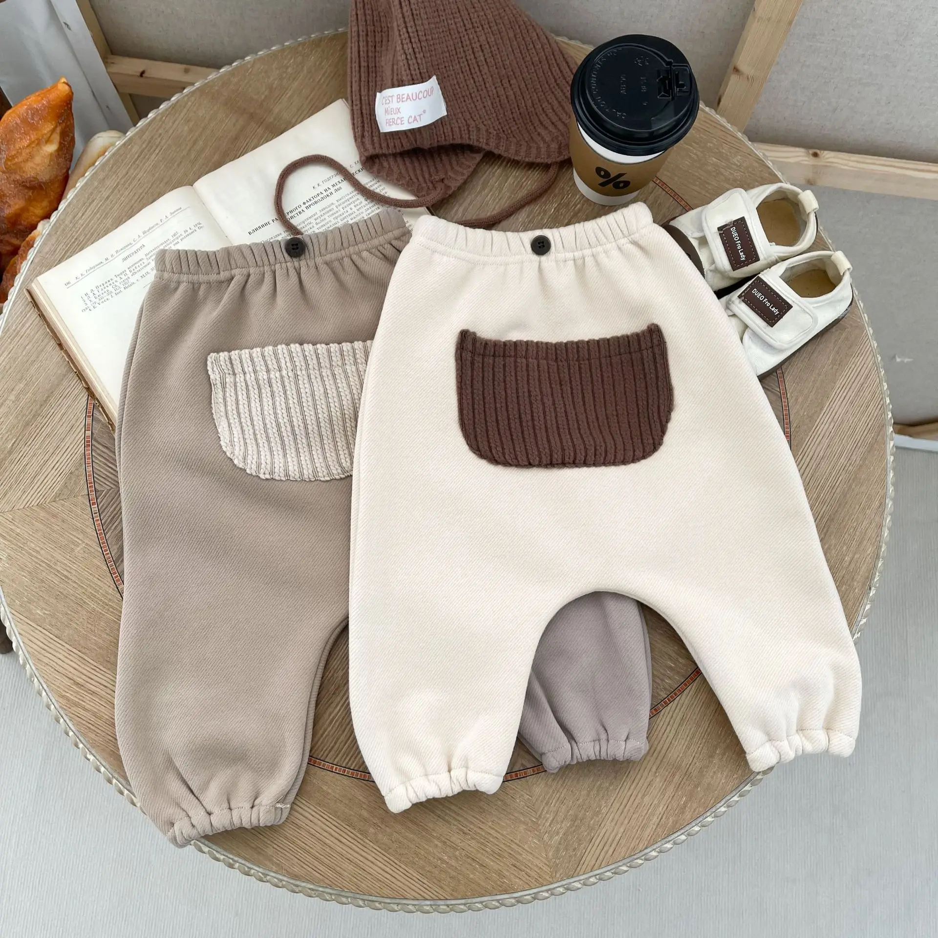 

2024 Winter New Baby Plus Velvet Thick Harem Pants Fashion Pocket Toddler Boy Big Pp Pants Loose Infant Warm Casual Pants