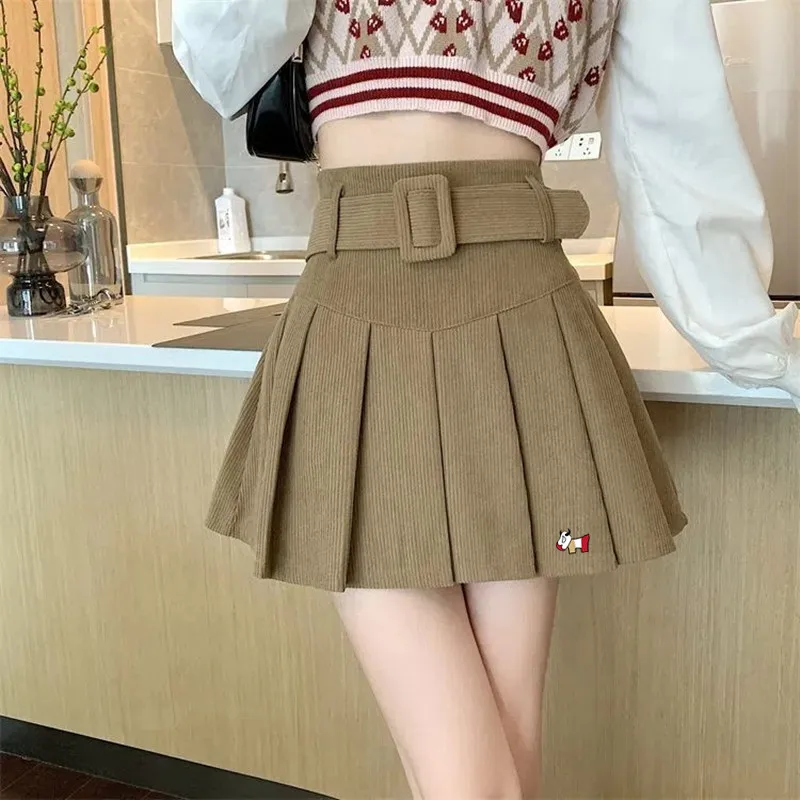 명품 Corduroy Skirt Pants Women Golf Wear 2025 Spring New Authentic Golf Skirt High Waist A-line Pleated Skirt Women Golf Clothes