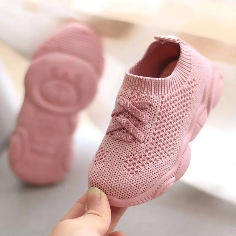 Sneakers per bambini 2023 moda scarpe basse per bambini neonato bambini neonate ragazzi Solid Stretch Mesh Sport Running Sneakers scarpe