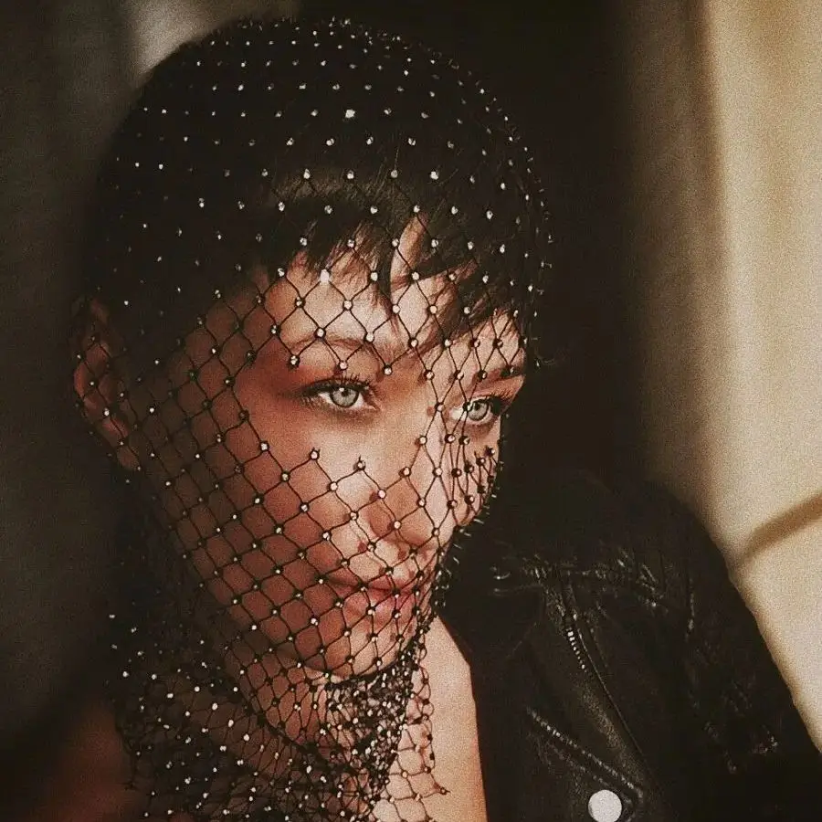 Bride Mask Hollow Out Headscarf Veil Mask Nightclub Hat Rhinestone Mesh Veil Crystal Head Diamond Headwrap Fishnet Headhood