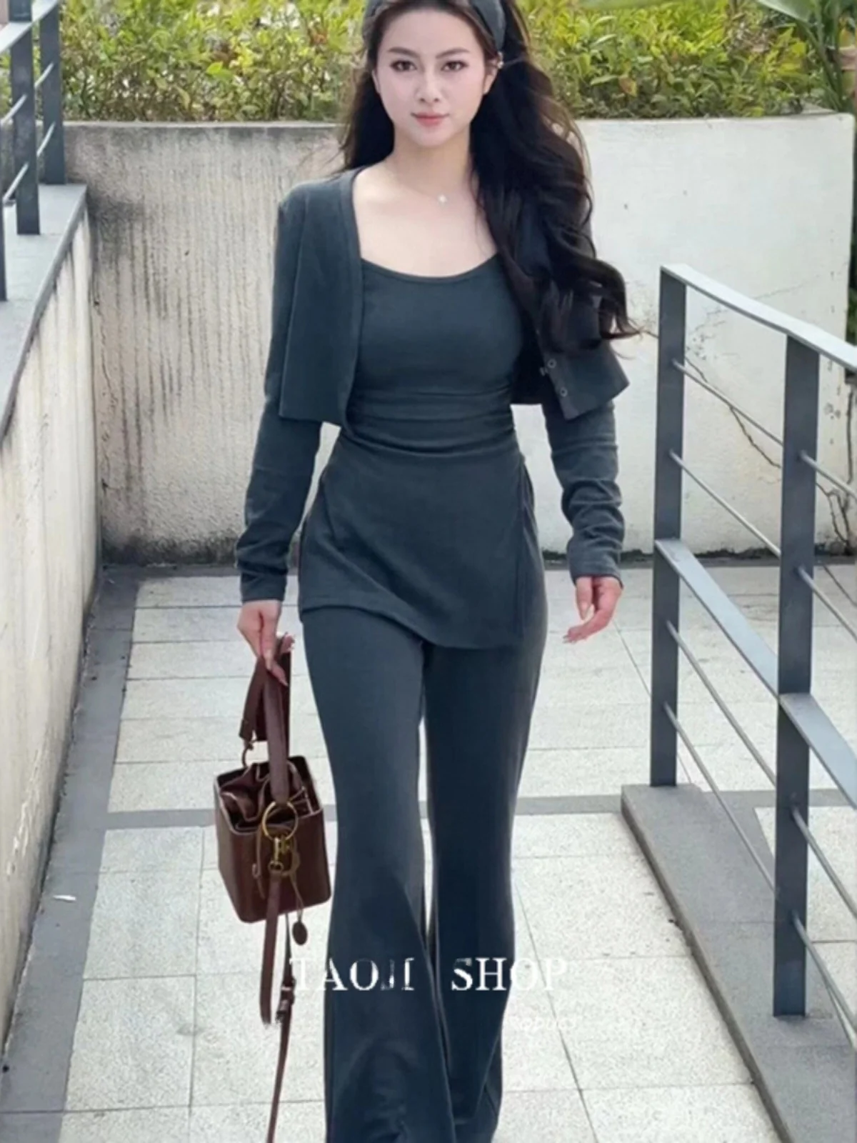 

Spring Summer Women's Slim Fit Sleeveless Cardigan Flared Pants Three Piece Set Fashionable Casual Style Long Sleeve Polyester