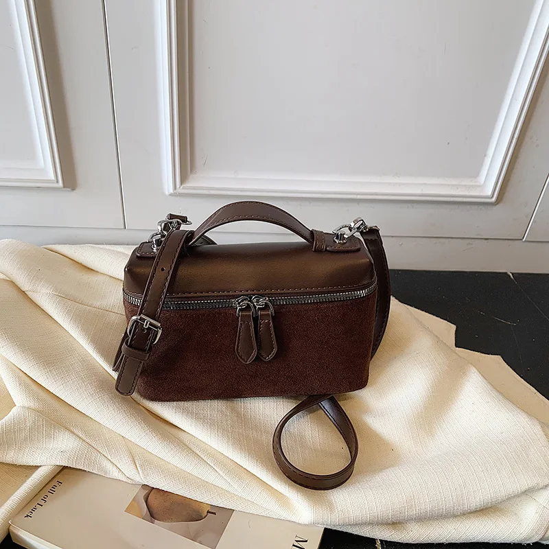 

2025 Women's Vintage Handbag, Genuine Leather Multi-way Tote Shoulder Crossbody Purse, Retro Purse for Daily Commute