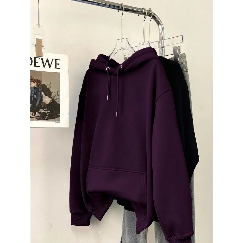 ファッショナブルなルーズソリッドカラー長袖スウェットシャツ女性用秋と冬ベルベット厚みのあるデザインフード付きトップ