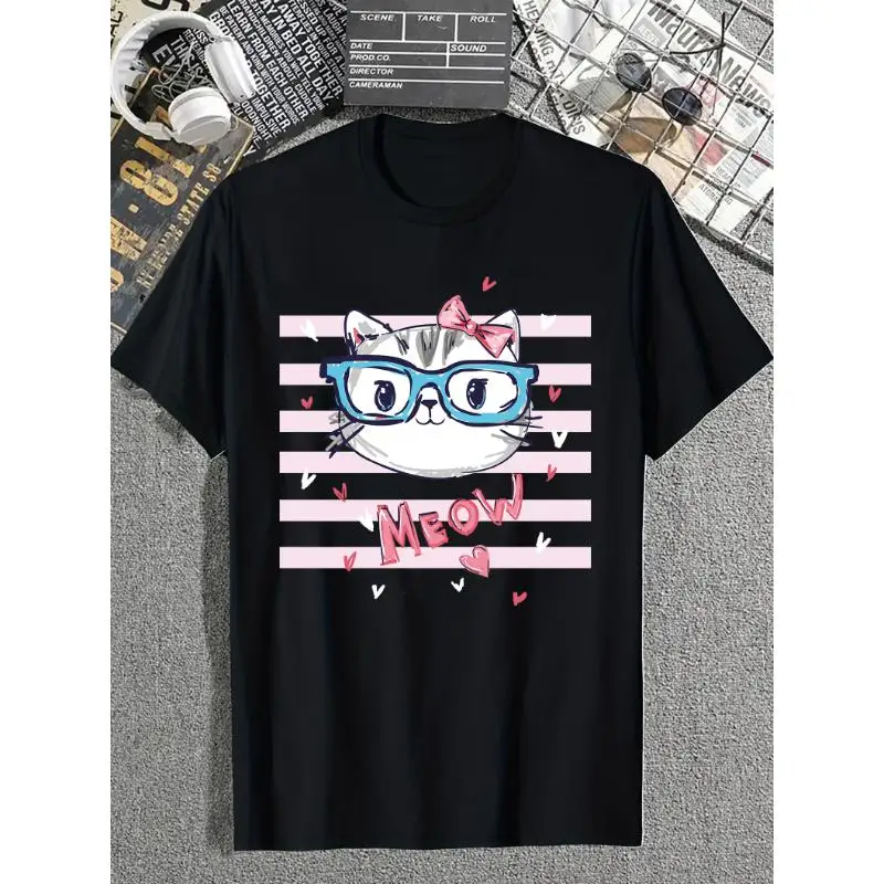 

Oversized Cute Cat T-shirt for Women Kawaii Kitten with Glasses & Bow Print Tee Casual Animal Lover Top Teenager Gift