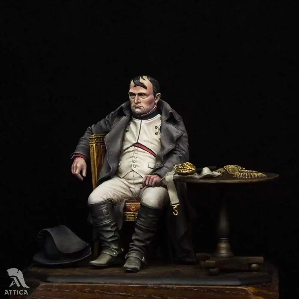 90 Mm Resin Kit Posture Napoleon - Collectible Sculpture Model for Hobbyists