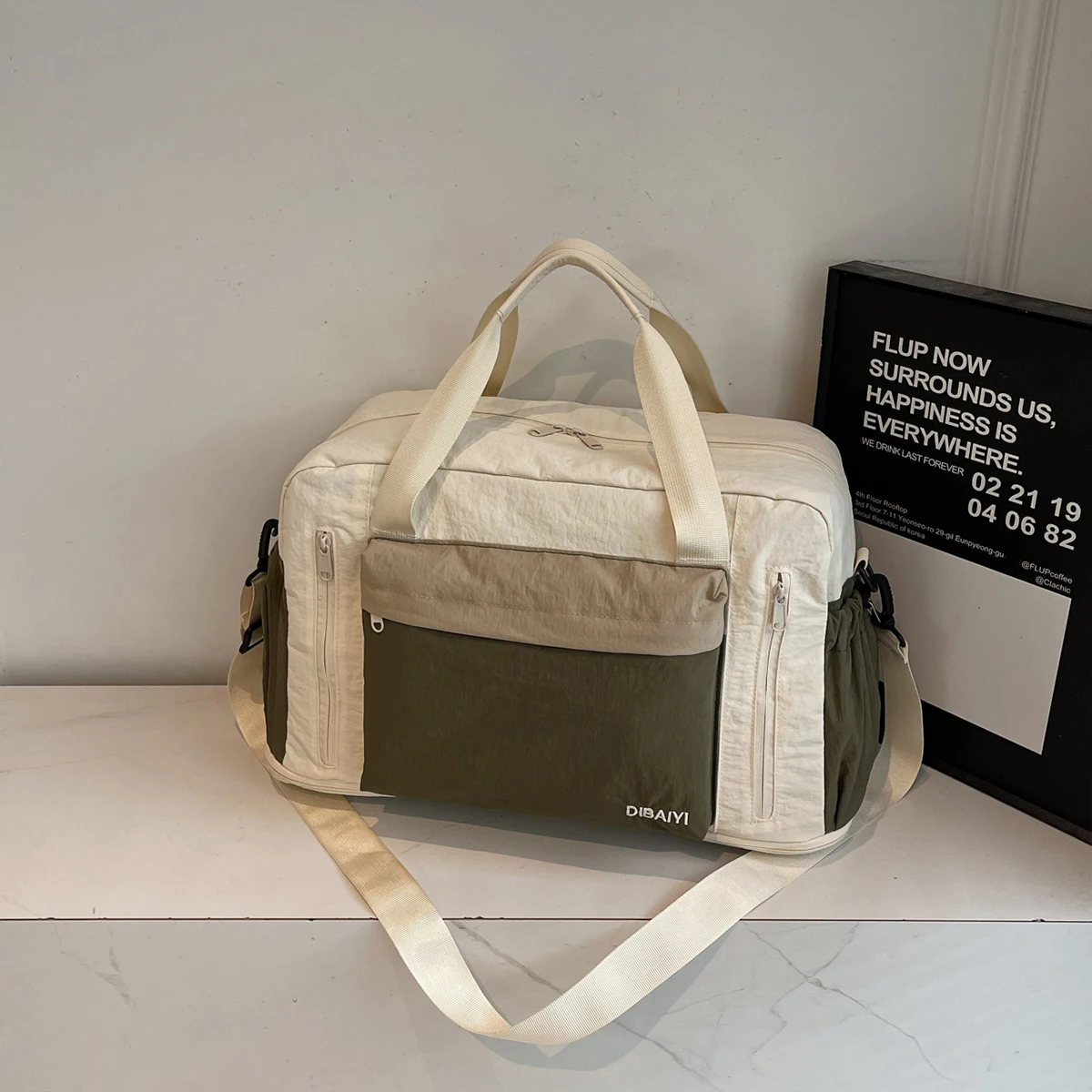 Travel Bag with Large Capacity for Business Trips, Short-Distance Travel, Portable Men's Luggage Bag, Women's Multifunctional Fitness Bag with Shoe Compartment, Fashionable