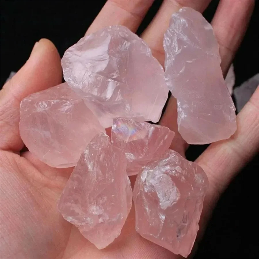 Natürlicher Kristallquarz-Mineralien-Rohstein, rosa Amethyst, Rosenquarz, unregelmäßiger Rohstein, Reiki-Heilung, Heimdekoration