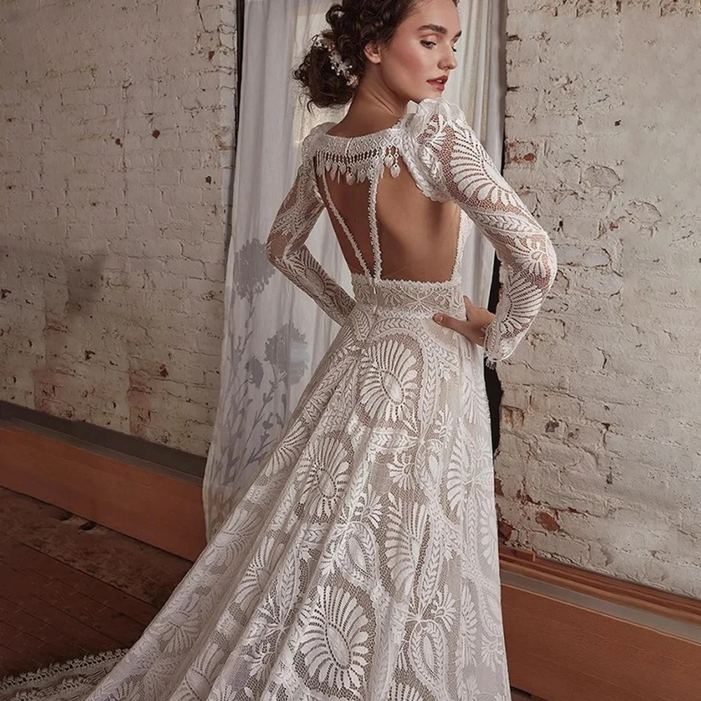 Customized Spaghetti Straps Lace Wedding Dress Elegant Long Sleeve Backless V Neck A Line Bridal Gown Sweep Train 2025 Newest